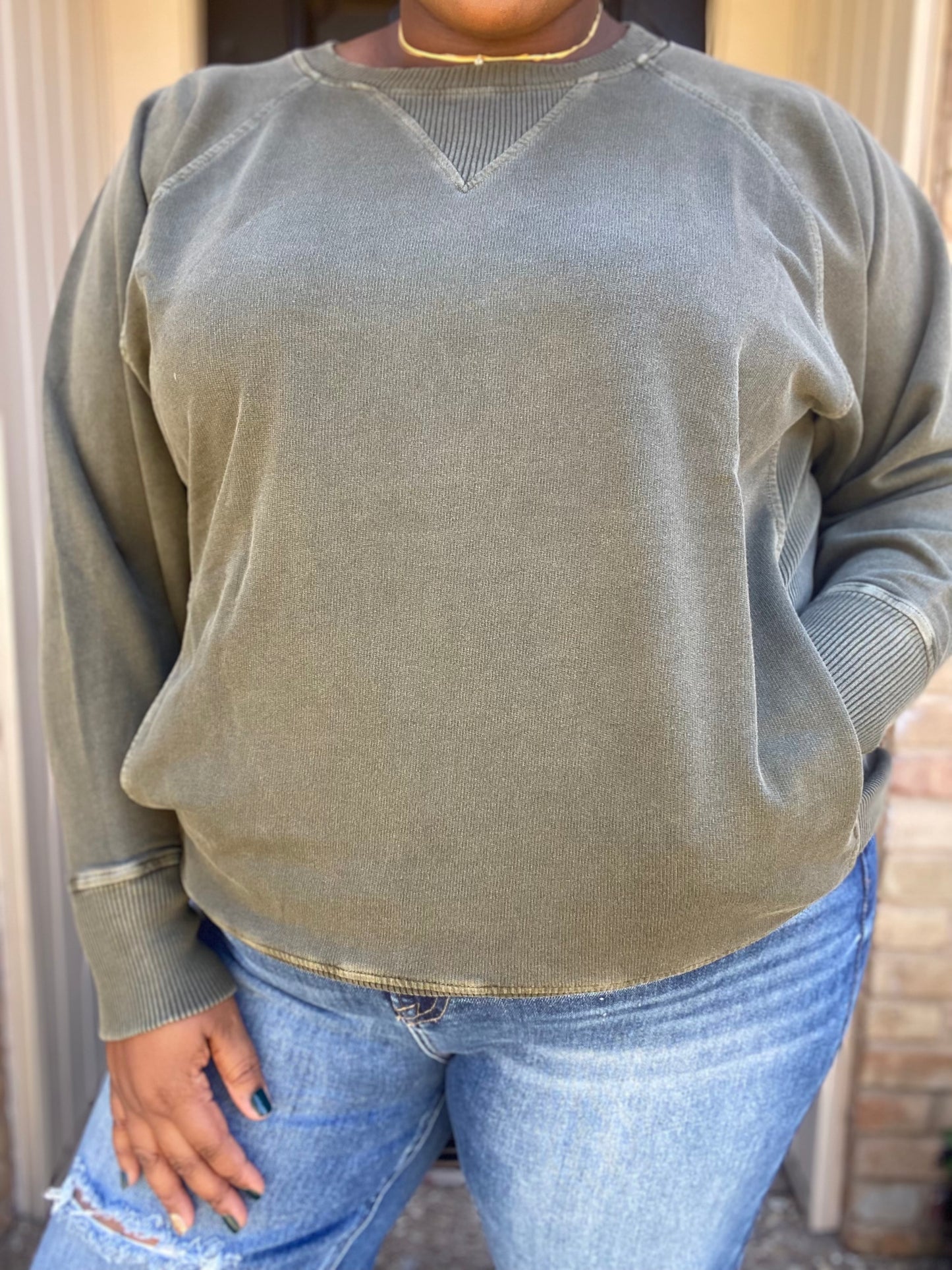 Everyday Pullover-Dark Olive *Fall Collection*