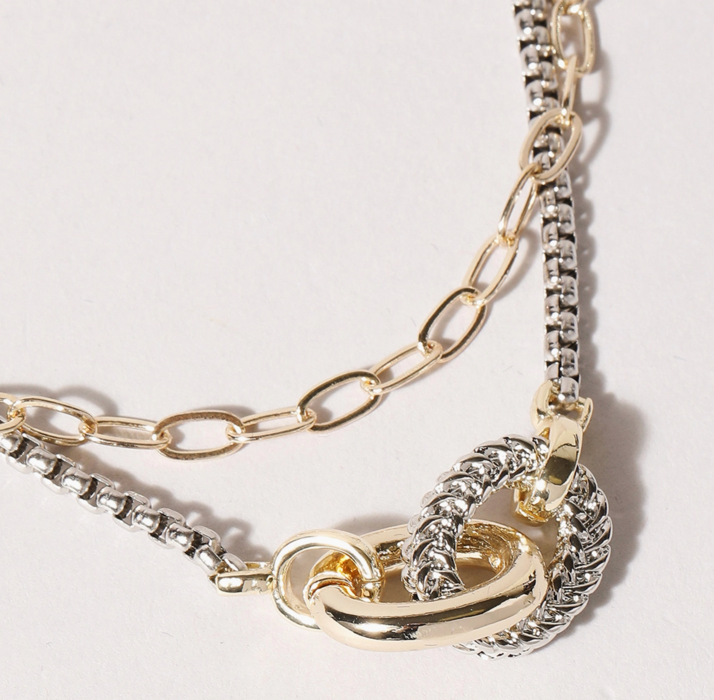 Double Chain 2T Link Ring Necklace