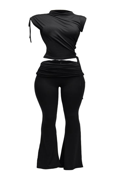 Mock Neck Top and Pants Set *Curvy Girl Exclusive*